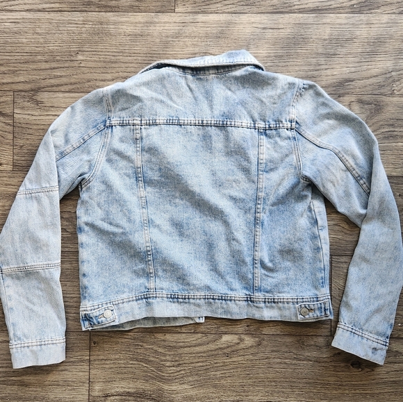 Free People Rumors Light Wash Denim Jacket Size Medium - Picture 7 of 10